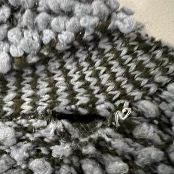 Elizabeth and James Mohair and Wool Chunky Knit Cardigan Sweater Duster Jacket - Picture 5 of 9